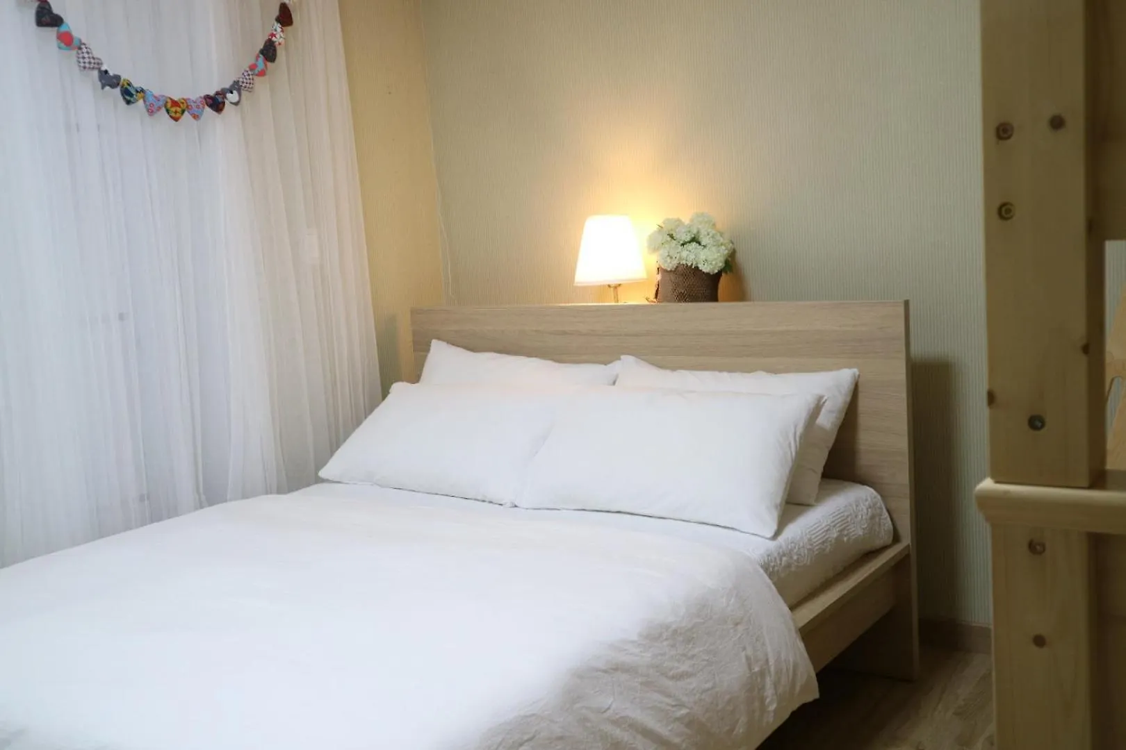 Mr. Kim Guesthouse Incheon 4*,