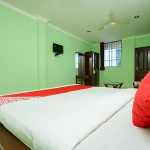 Hotel Oyo Flagship Malabar Plaza Residency Kochi