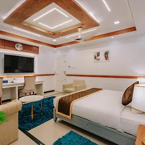 https://excellency-airport.kerala-hotels.net