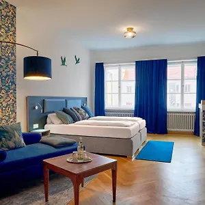 https://gasthof-krone-neuotting.com-bavaria.com