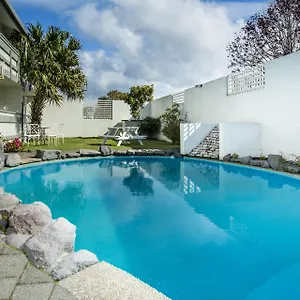 Motel Four Canoes Rotorua