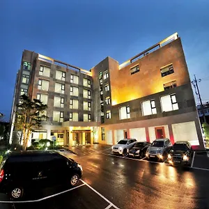 https://black-sands.jejukoreahotels.com