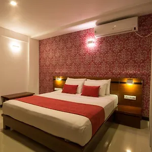 https://ceyloni-inn.kandyhotelsnow.com